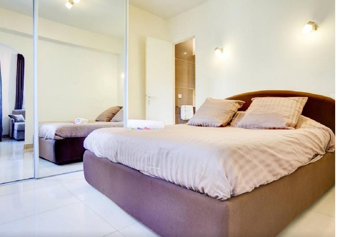 Apartment Notre Dame Bright Paris Exteriör bild
